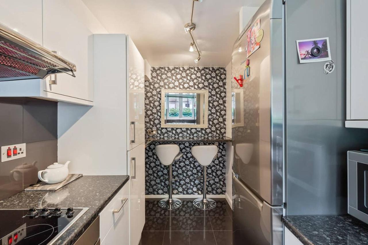 Beautiful And Cosy 2 Bedroom Flat London Bagian luar foto