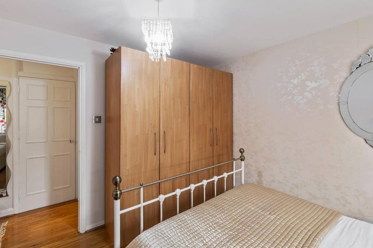 Beautiful And Cosy 2 Bedroom Flat London Bagian luar foto